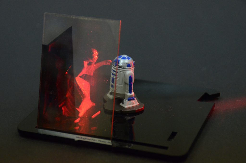 Litiholo's hologram kit recreating a classic Star Wars scene. Photo: Litiholo